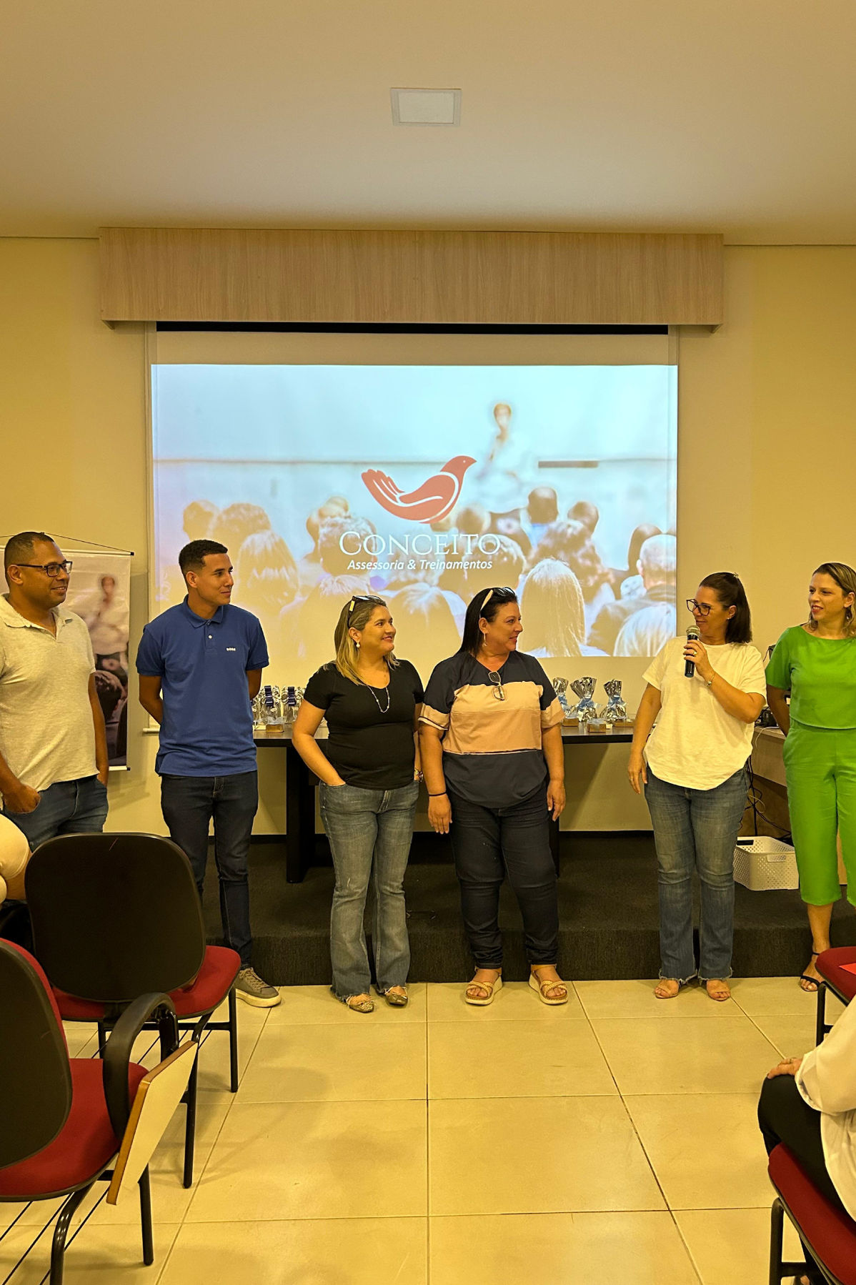 Capacitação A importância do cuidado emocional dos profissionais e cuidadores de pessoas com algum tipo de deficiência física e intelectual